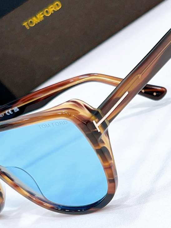 Picture of Tom Ford Sunglasses _SKUfw80537851fw